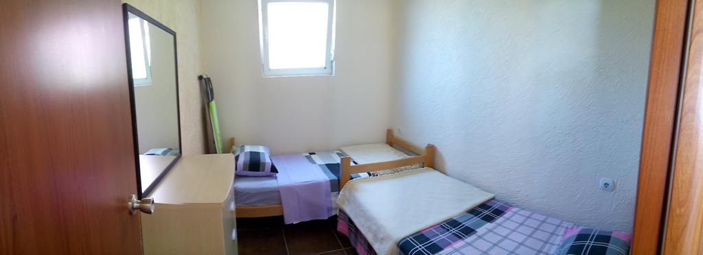 Apartments Bombona Utjeha-Bušat Chambre photo